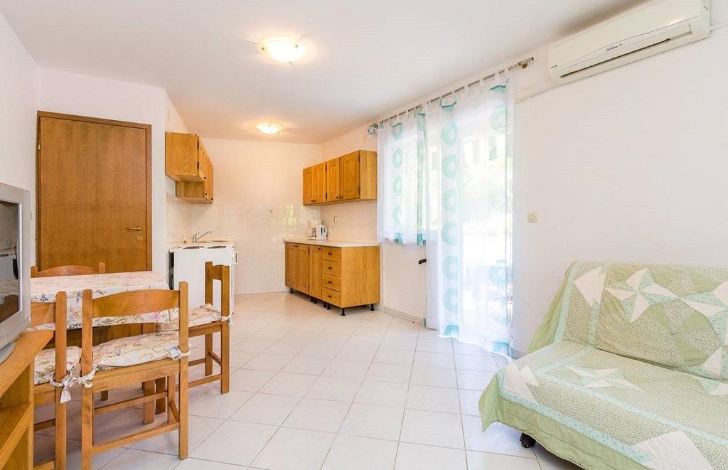 Apartments Vjera ميدولين الغرفة الصورة